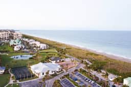 Seaside Solace: 1BR/1Bath Condo - Image 2