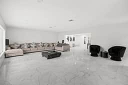 McCarty Mansion - Waterfront 7Br/6Ba Sleeps 20 - Image 3