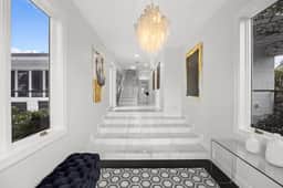 McCarty Mansion - Waterfront 7Br/6Ba Sleeps 20 - Image 4
