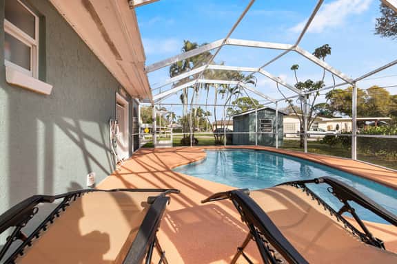 The Cozy Coastal Fort Pierce Pool Home - Image 4