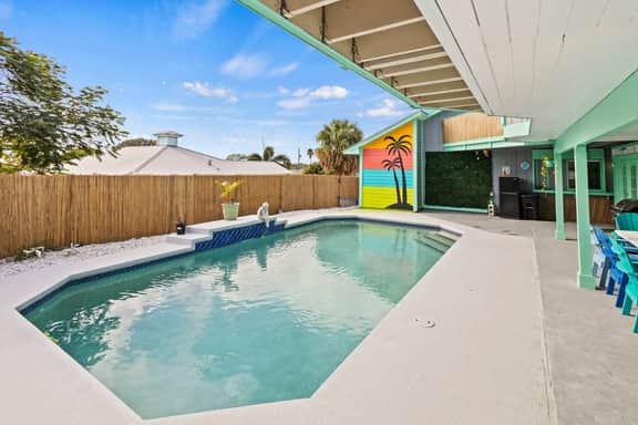 Casa Linda - A Jensen Beach Heated Pool Home - Image 2