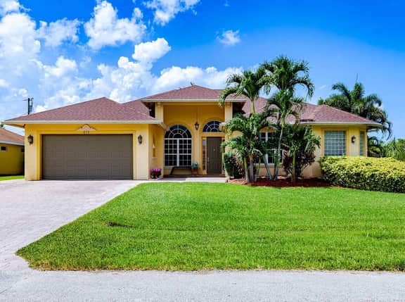 Palm Paradise - 5 BR Family Pool Retreat - Image 2
